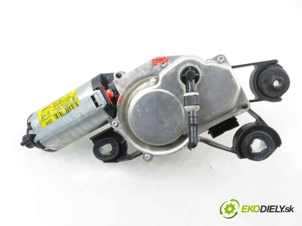 SEAT LEON (1P1) HB 2007 77,00 1.9 TDI - BLS 1896,00 Motorček stierače zadné 5P0955711C