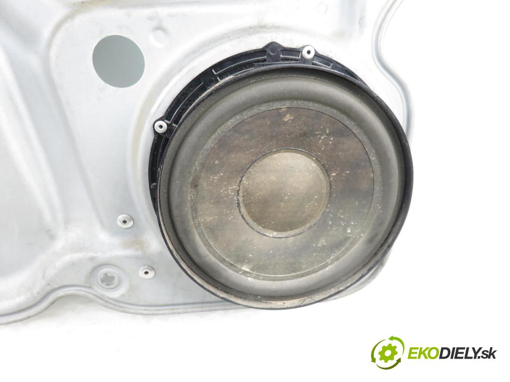 VW CADDY III Furgon (2KA, 2KH, 2CA, 2CH) FURGON 2006 77,00 1.9 TDI - BLS 1896,00 mechanismus oken LPM 1T0837755H