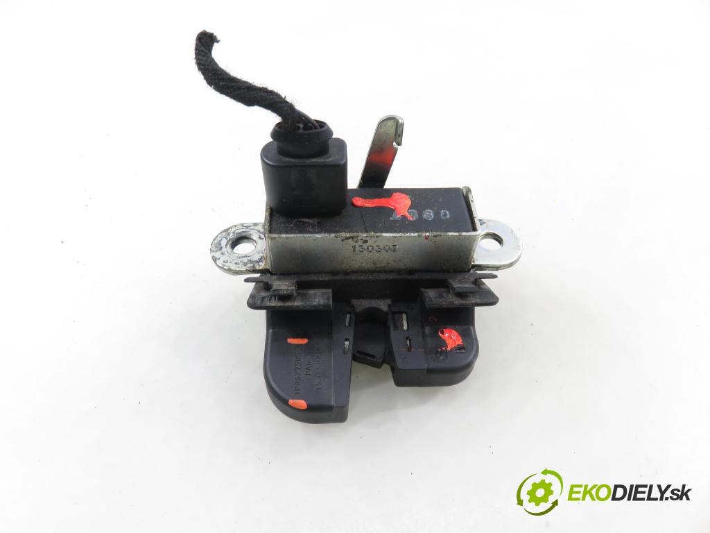 SEAT LEON (1P1) HB 2007 77,00 1.9 TDI - BLS 1896,00 zámok dveří kufr EL. 1P0827505A