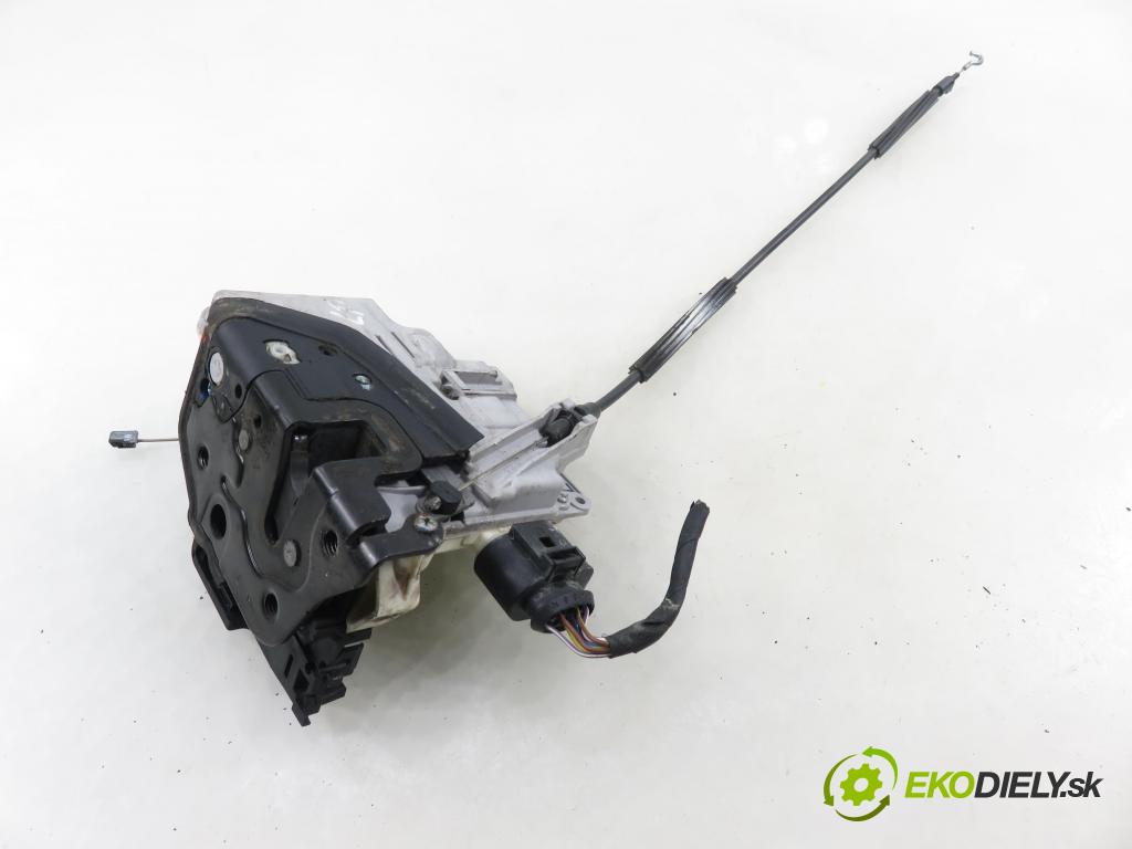 SEAT LEON (1P1) HB 2007 77,00 1.9 TDI - BLS 1896,00 zámok 1P1837015