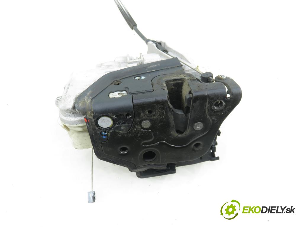 SEAT LEON (1P1) HB 2007 77,00 1.9 TDI - BLS 1896,00 zámok 1P1837015