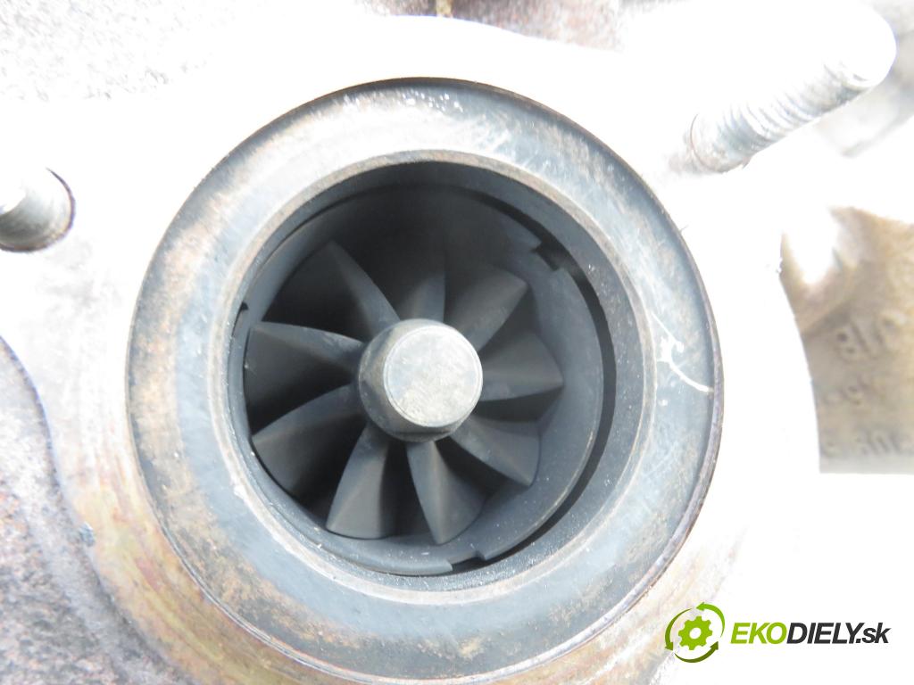 VW PHAETON (3D1, 3D2, 3D3, 3D4, 3D6, 3D7, 3D8, 3D9) SEDAN 2006 165,00 3.0 TDI 2967,00 RYCHLONABÍJEČKA: 059145715F (Kompletní turbodmychadlo)