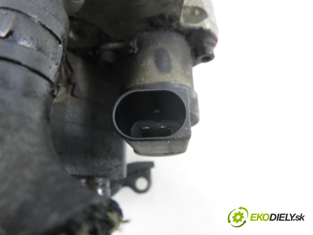 VW PHAETON (3D1, 3D2, 3D3, 3D4, 3D6, 3D7, 3D8, 3D9) SEDAN 2006 165,00 3.0 TDI 2967,00 Pumpa vysokého tlaku 0445010125 ; 059130755J ; 0928400572