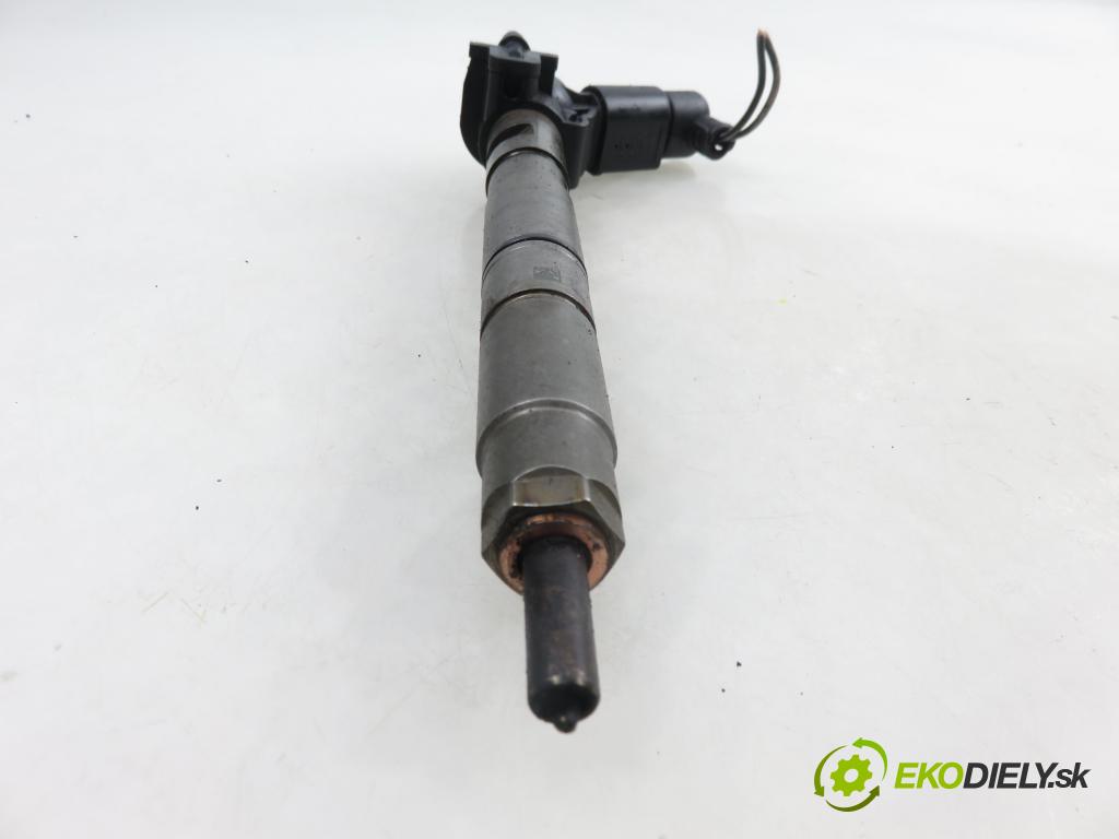 VW PHAETON (3D1, 3D2, 3D3, 3D4, 3D6, 3D7, 3D8, 3D9) SEDAN 2006 165,00 3.0 TDI 2967,00 vstřikovač 059130277S ; 0445115024 (Vstřikovač paliva)