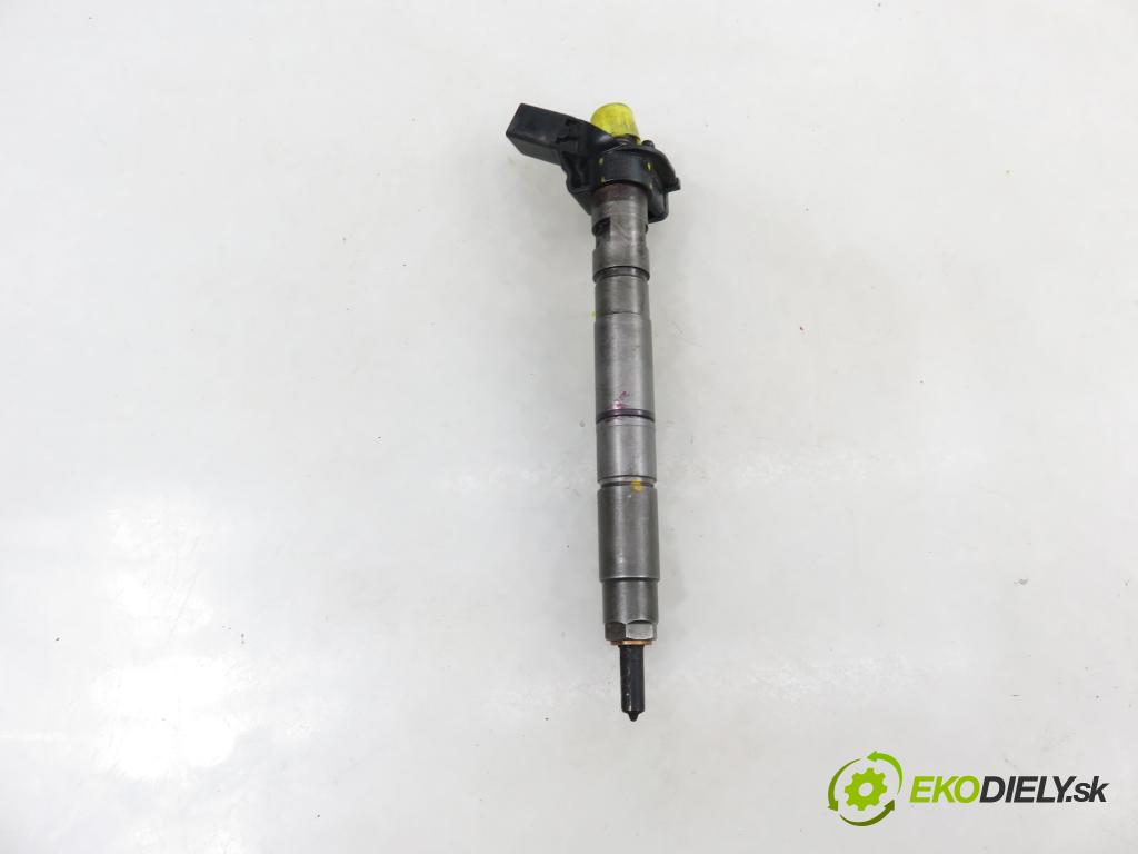 VW PHAETON (3D1, 3D2, 3D3, 3D4, 3D6, 3D7, 3D8, 3D9) SEDAN 2006 165,00 3.0 TDI 2967,00 vstřikovač 059130277S ; 0445115024 (Vstřikovač paliva)