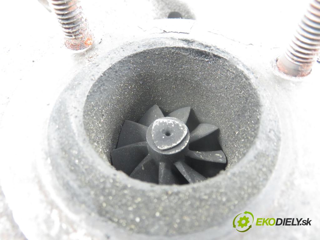 VW PASSAT B5.5 (3B3) SEDAN 2003 96,00 1.9 TDI - AWX 1896,00 RYCHLONABÍJEČKA: 038145702G (Kompletní turbodmychadlo)