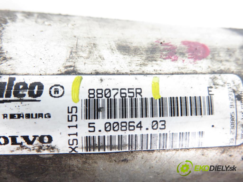 VOLVO S60 I (384) SEDAN 2006 136,00 2.4 D5 - D 5244 T4 2400,00 VENTIL: EGR 30743863 ; 70056103 ; 880765R