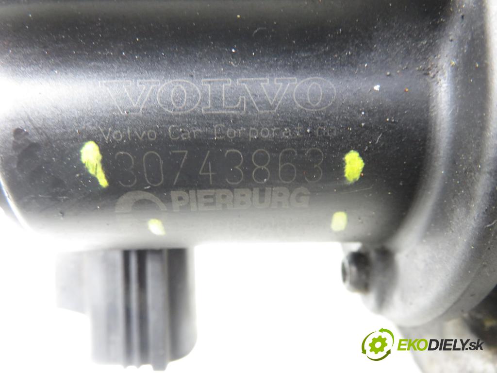 VOLVO S60 I (384) SEDAN 2006 136,00 2.4 D5 - D 5244 T4 2400,00 VENTIL: EGR 30743863 ; 70056103 ; 880765R