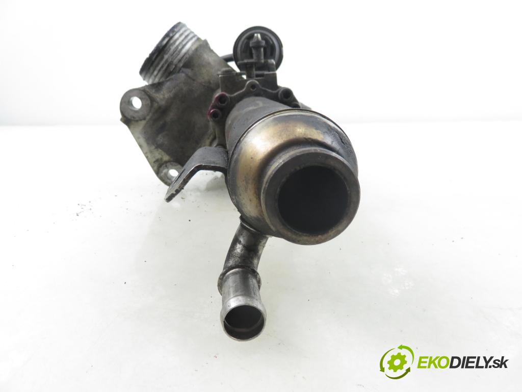 VOLVO S60 I (384) SEDAN 2006 136,00 2.4 D5 - D 5244 T4 2400,00 VENTIL: EGR 30743863 ; 70056103 ; 880765R