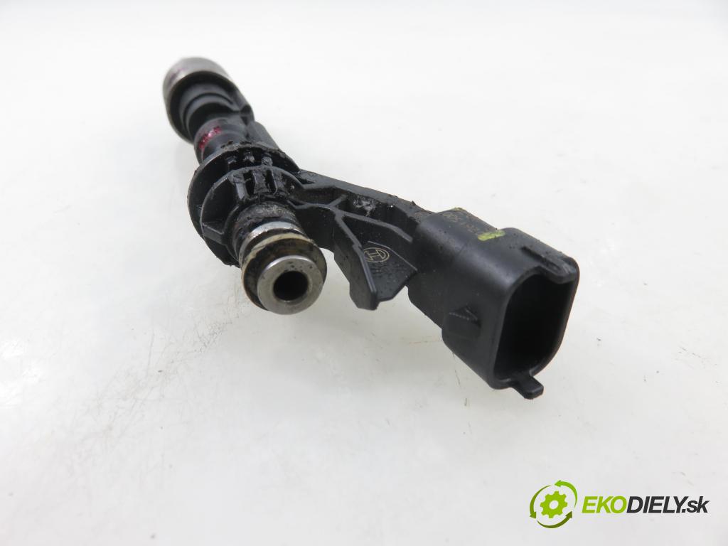 FORD S-MAX (WA6) MINIVAN 2012 118,00 1.6 EcoBoost - JTWB 1596,00 vstřikovač 0261500103 ; BM5G9F593BA (Vstřikovač paliva)