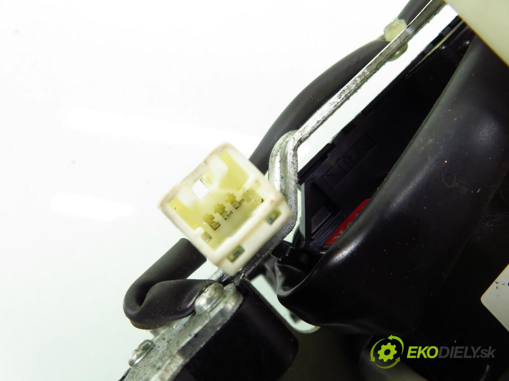 SUBARU LEGACY IV Kombi (BP) KOMBI 2007 121,00 2.0 16V DOHC AWD (BP5) - EJ204 EJ20F BiFuel 1994,00 PAKA/ŘAZENÍ/SADA: 83161AG13