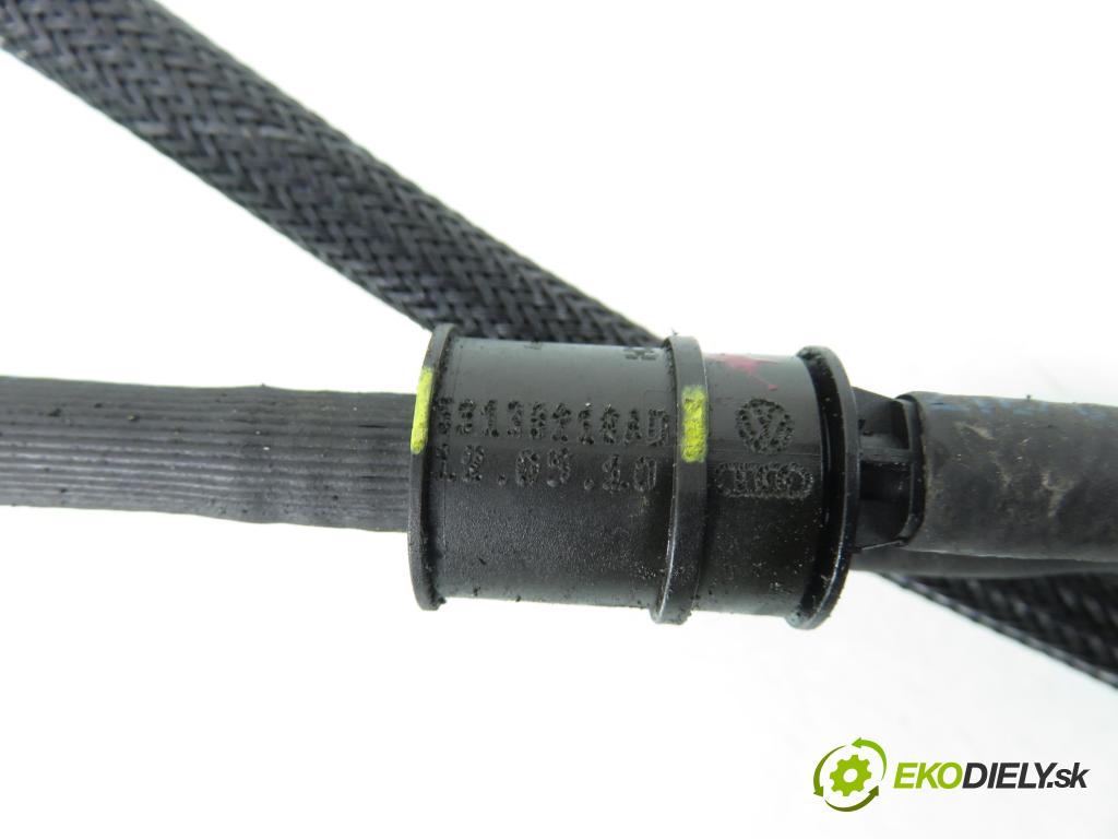 PORSCHE CAYENNE II (92A) SUV 2010 176,00 3.0 Diesel - M 05.9E 2967,00 rúrka PŘEVOD VSTŘIKOVAČE: 059130218AD