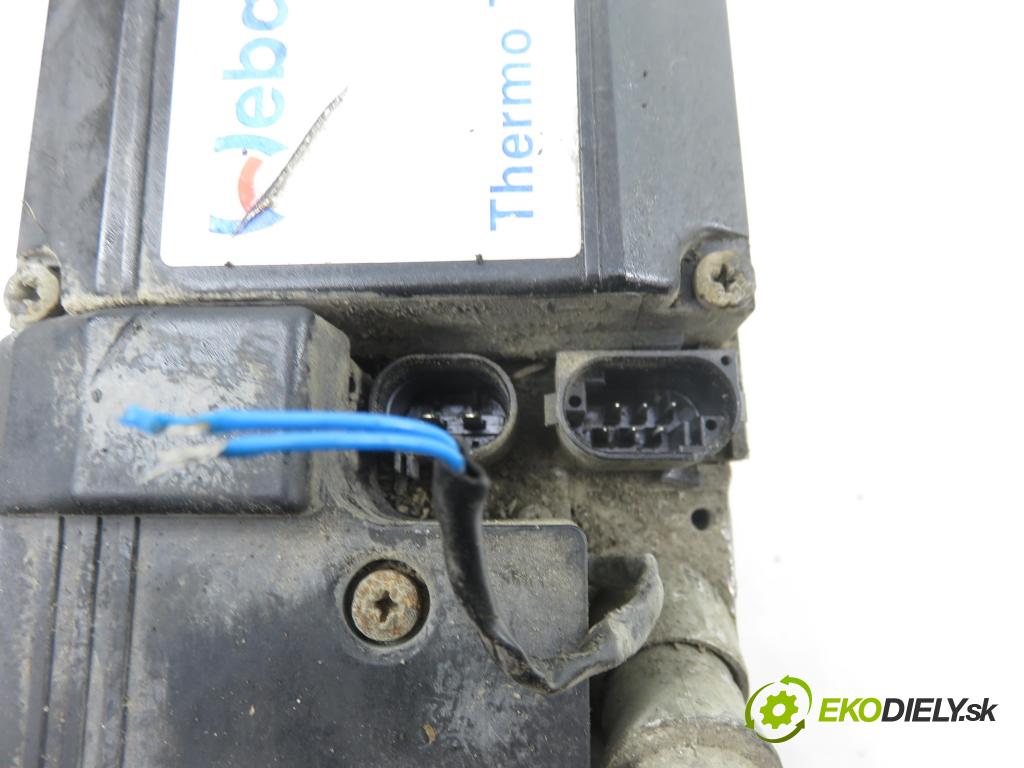 AUDI A3 (8L1) HB 2000 81,00 1.9 TDI 110 - AHF 1896,00 Webasto 90889B (Webasto (nezávislé topení))