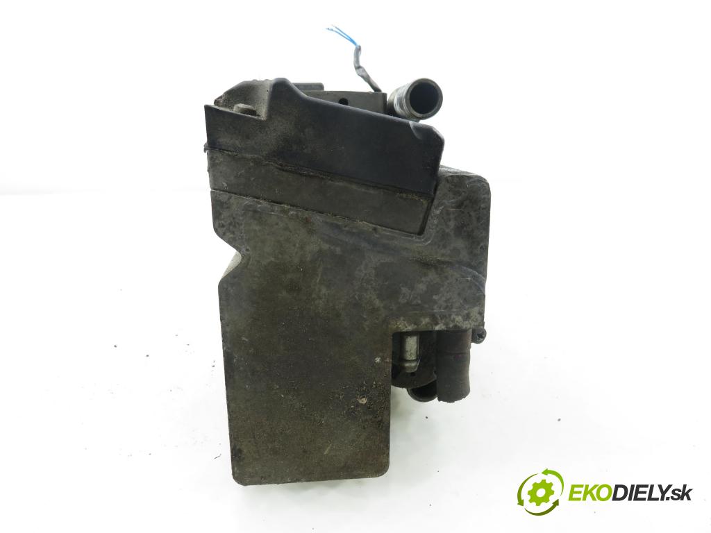 AUDI A3 (8L1) HB 2000 81,00 1.9 TDI 110 - AHF 1896,00 Webasto 90889B (Webasto (nezávislé topení))