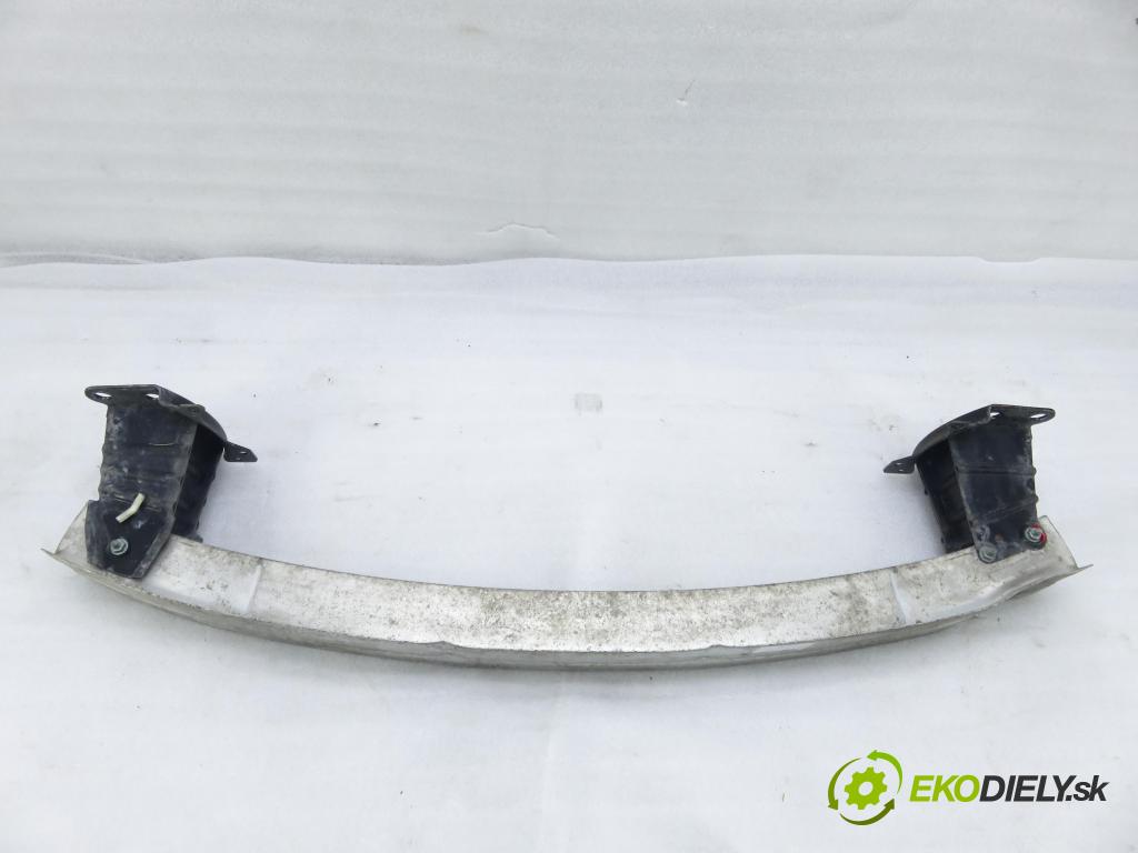 AUDI A3 (8P1) HB 2003 103,00 2.0 TDI PD 16V 140 1968,00 výztuha PŘEDNÍ 8P3807113A