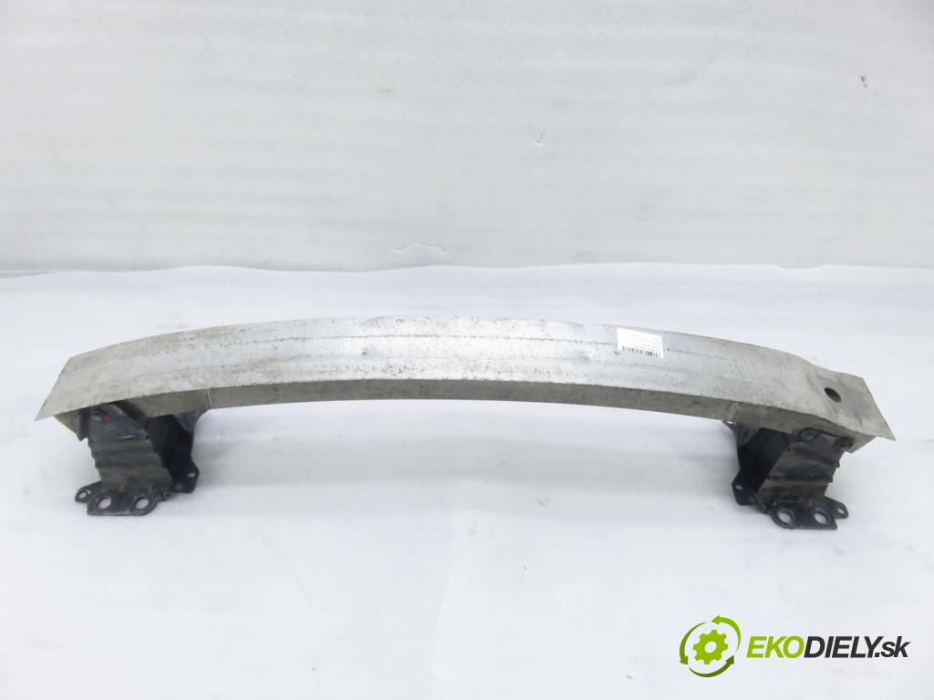 AUDI A3 (8P1) HB 2003 103,00 2.0 TDI PD 16V 140 1968,00 výztuha PŘEDNÍ 8P3807113A