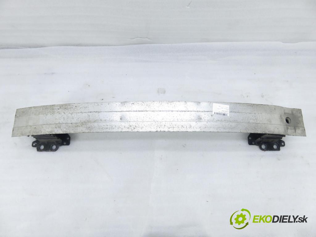 AUDI A3 (8P1) HB 2003 103,00 2.0 TDI PD 16V 140 1968,00 výztuha PŘEDNÍ 8P3807113A