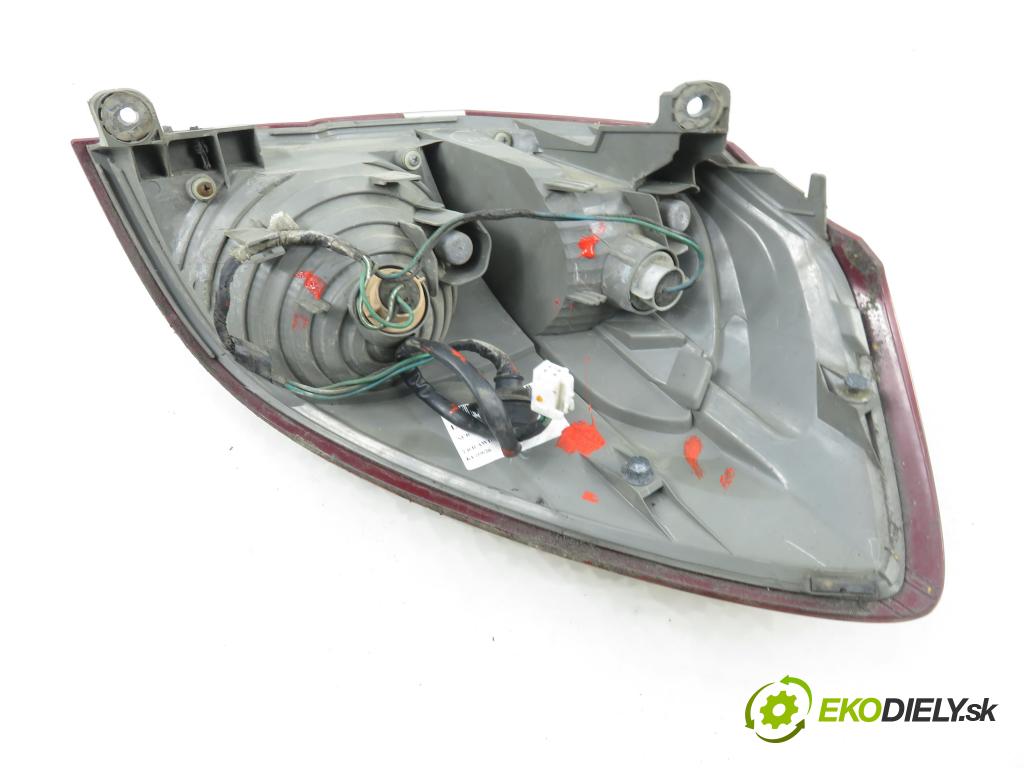 SUBARU LEGACY IV Kombi (BP) KOMBI 2007 121,00 2.0 16V DOHC AWD (BP5) - EJ204 EJ20F BiFuel 1994,00 Svetlo ľavé zadné