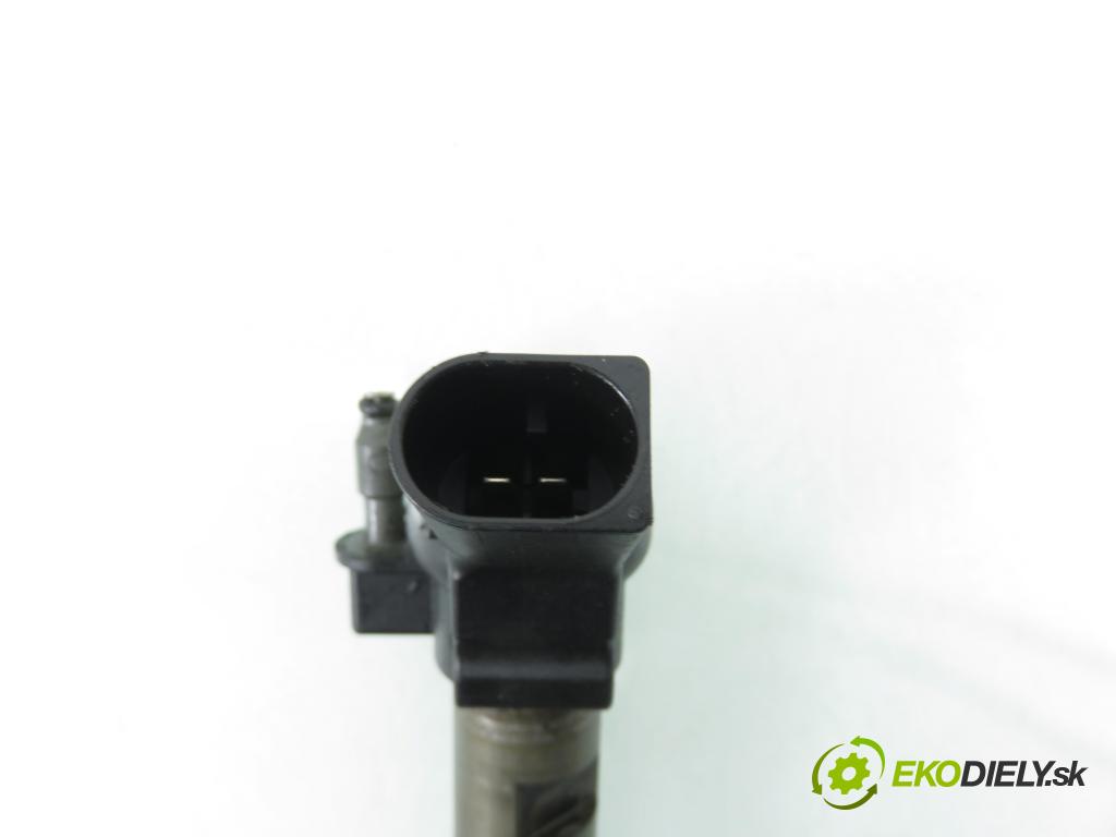 PORSCHE CAYENNE II (92A) SUV 2010 176,00 3.0 Diesel - M 05.9E 2967,00 vstřikovač 059130277BE ; 0445116023 (Vstřikovač paliva)