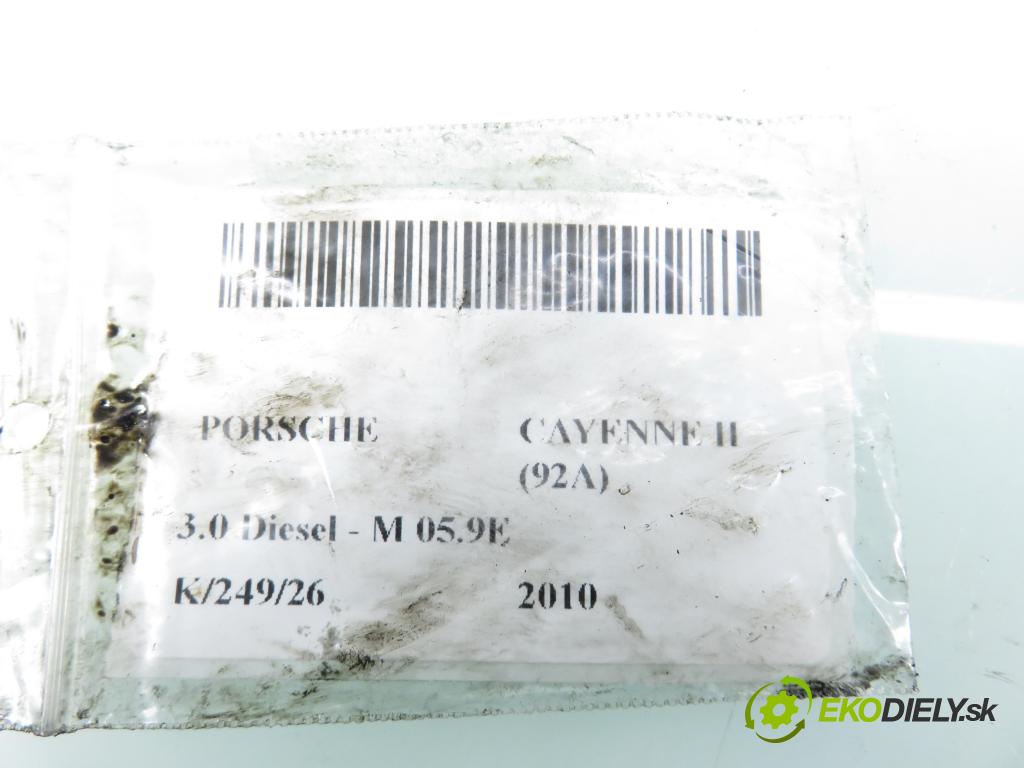 PORSCHE CAYENNE II (92A) SUV 2010 176,00 3.0 Diesel - M 05.9E 2967,00 vstřikovač 059130277BE ; 0445116023 (Vstřikovač paliva)