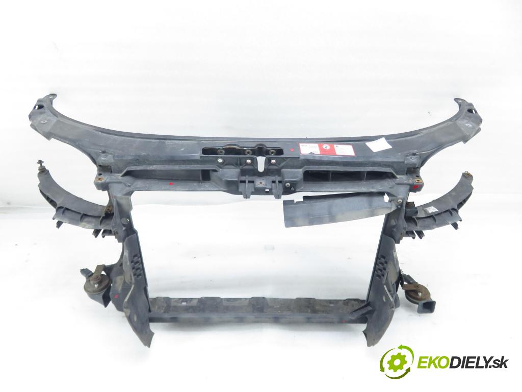 AUDI A3 (8P1) HB 2003 103,00 2.0 TDI PD 16V 140 1968,00 držák přední část 8P0805588A