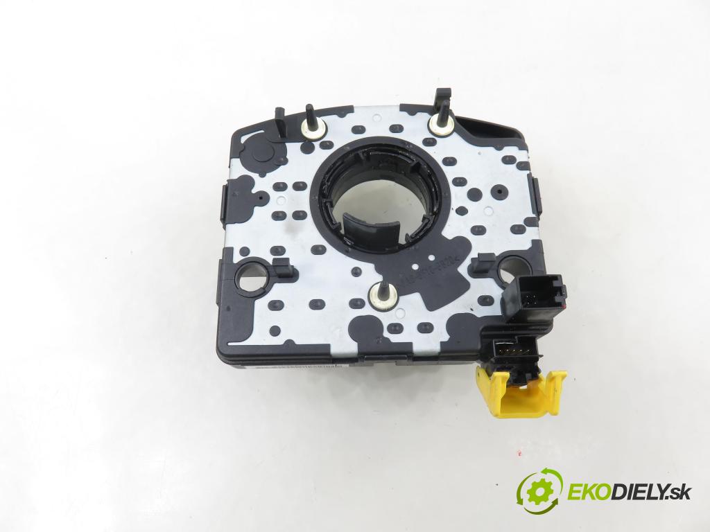 VW GOLF IV Variant (1J5) KOMBI 2002 74,00 1.9 TDI PD 101 - AXR 1896,00 PÁSKA: air BAG 1JJ0959654AP