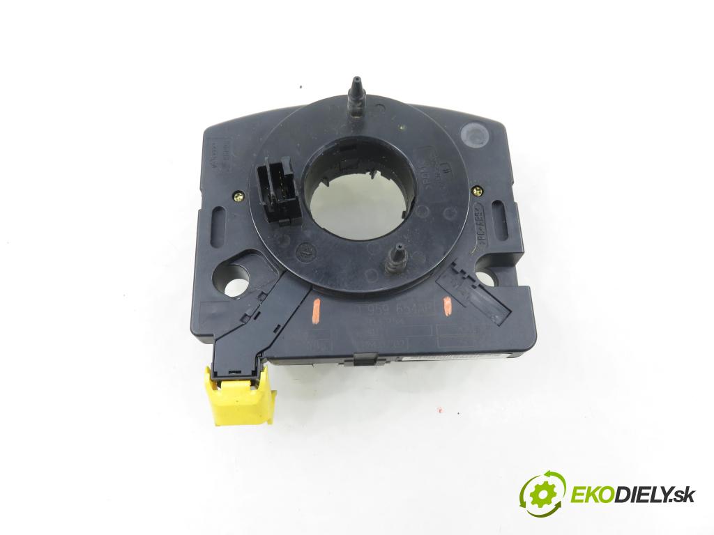 VW GOLF IV Variant (1J5) KOMBI 2002 74,00 1.9 TDI PD 101 - AXR 1896,00 PÁSKA: air BAG 1JJ0959654AP