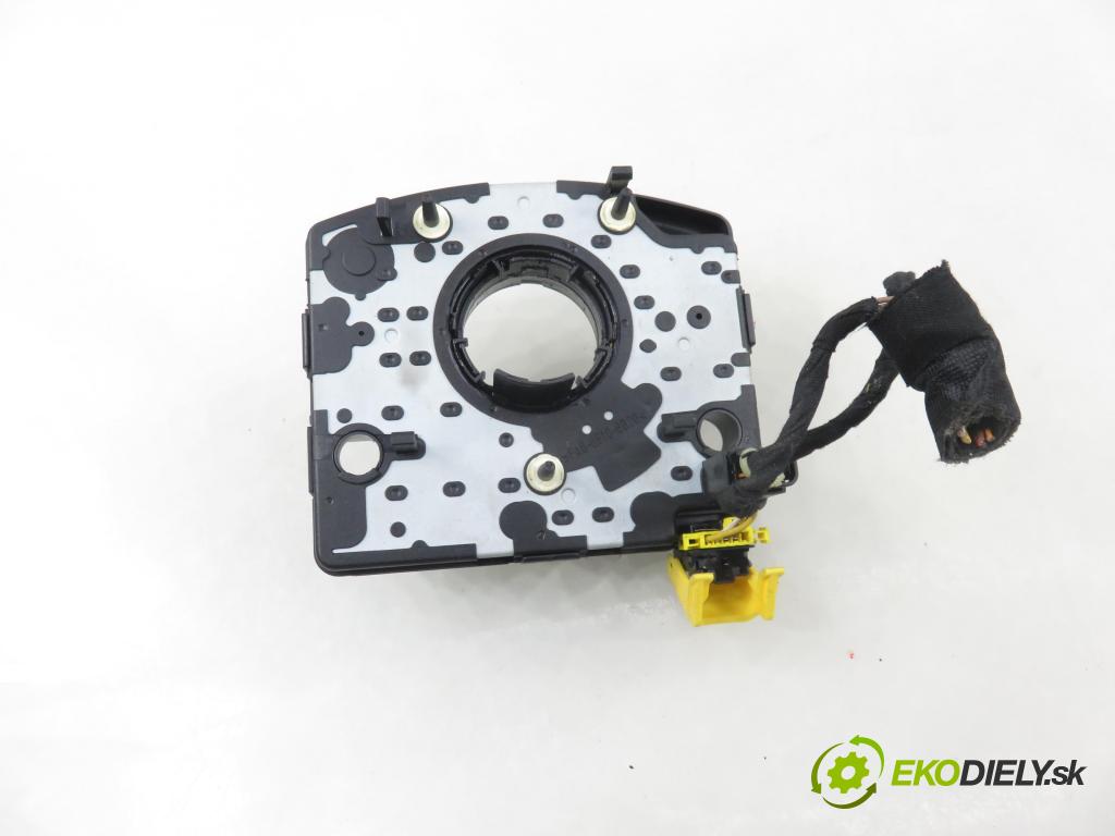 VW GOLF IV Variant (1J5) KOMBI 2002 74,00 1.9 TDI PD 101 - AXR 1896,00 PÁSKA: air BAG 1JJ0959654AP