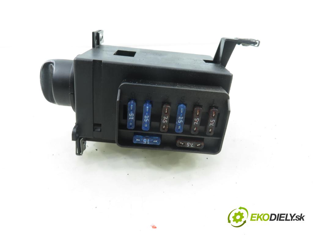 MERCEDES-BENZ VANEO (414) MINIVAN 2002 92,00 1.9 (414.700) - M 166.991 1898,00 prepínač svetlá 1685450104