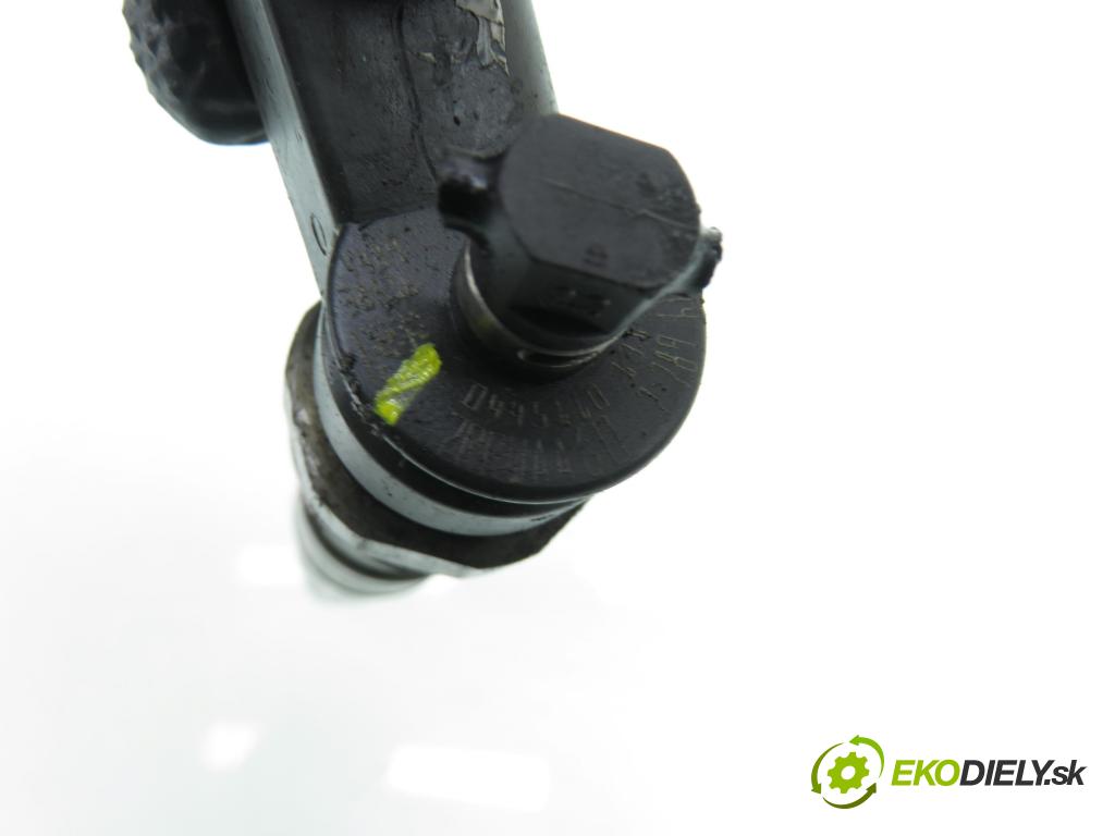 BMW X3 (E83) SUV 2004 110,00 2.0 d 150 - M47 D20 (204D4) 1995,00 vstřikovač 0445110131 ; 7789661 (Vstřikovač paliva)