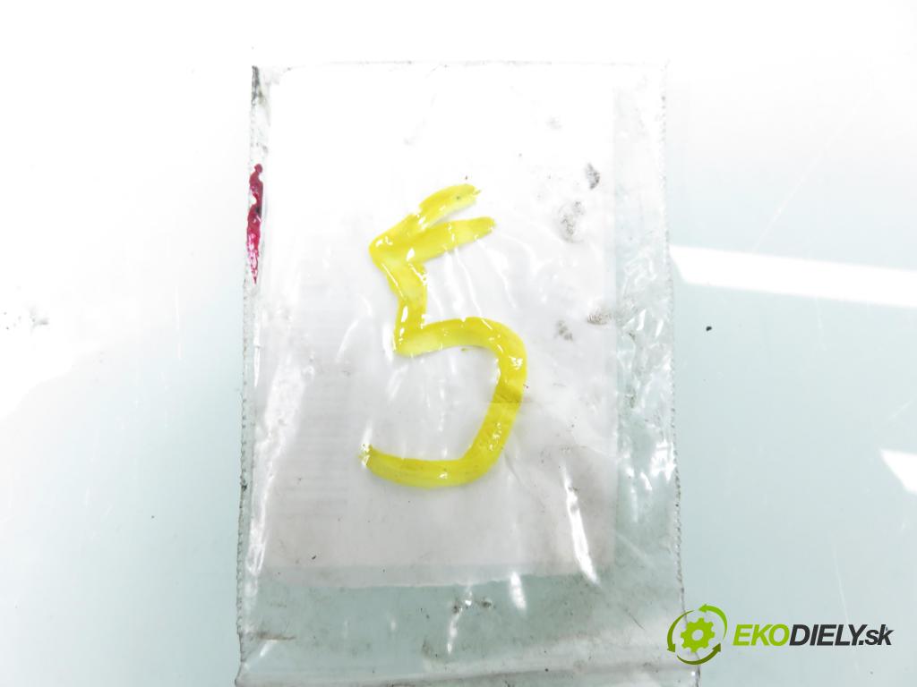 CITROEN C5 III Break (RW_) KOMBI 2008 150,00 2.7 HDi - UHZ (DT17BTED4) 2720,00 vstřikovač 5U3Q9K546AA (Vstřikovač paliva)