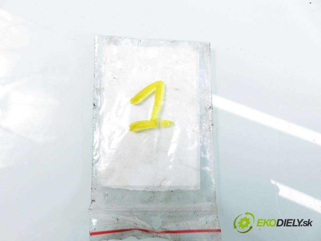 CITROEN C5 III Break (RW_) KOMBI 2008 150,00 2.7 HDi - UHZ (DT17BTED4) 2720,00 vstřikovač 5U3Q9K546AA (Vstřikovač paliva)