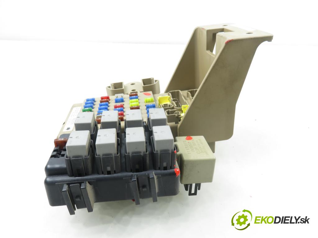 SUBARU LEGACY IV Kombi (BP) KOMBI 2007 121,00 2.0 16V DOHC AWD (BP5) - EJ204 EJ20F BiFuel 1994,00 Skrinka POJISTKY: 82201AG040