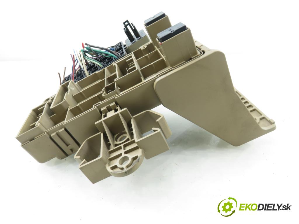 SUBARU LEGACY IV Kombi (BP) KOMBI 2007 121,00 2.0 16V DOHC AWD (BP5) - EJ204 EJ20F BiFuel 1994,00 Skrinka POJISTKY: 82201AG040