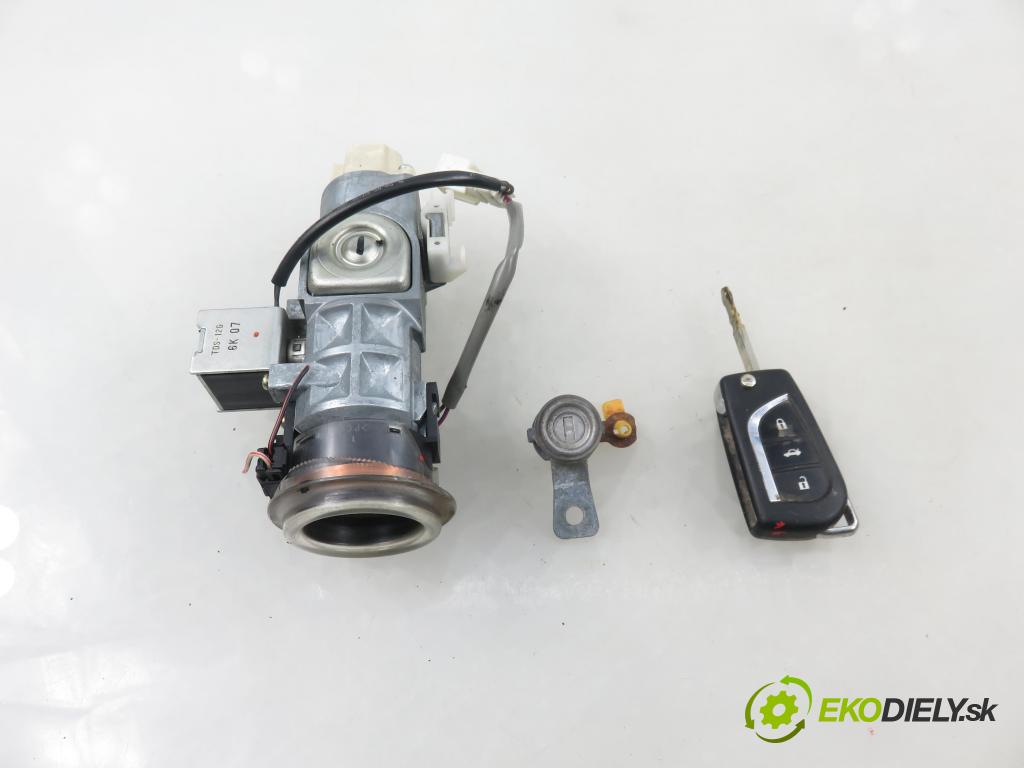 SUBARU LEGACY IV Kombi (BP) KOMBI 2007 121,00 2.0 16V DOHC AWD (BP5) - EJ204 EJ20F BiFuel 1994,00 spínačka / VLOŽKY 88215AG000