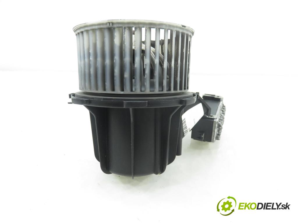 AUDI A5 (8T3) COUPE 2009 140,00 2.7 TDI - CGKA 2698,00 ventilátor větráku 8K1820021 ; 8K0820521 ; 8K0820521