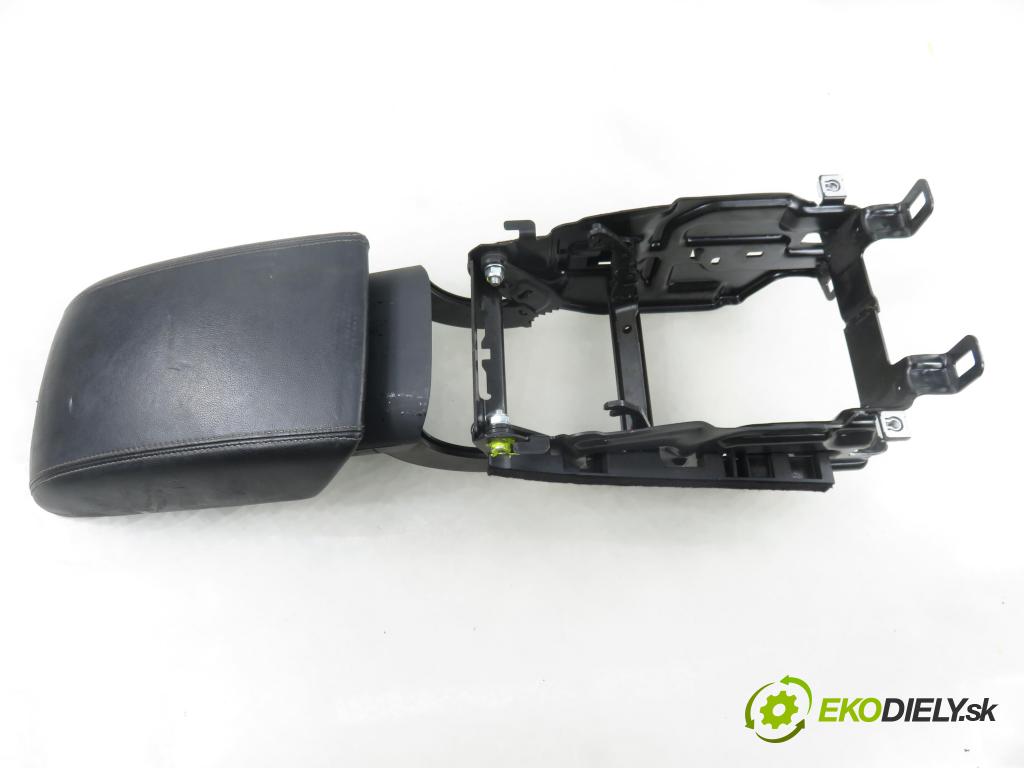 AUDI Q5 (8R) SUV 2010 176,00 3.0 TDI quattro - CCWA 2967,00 Lakťová opierka 8R0864283A