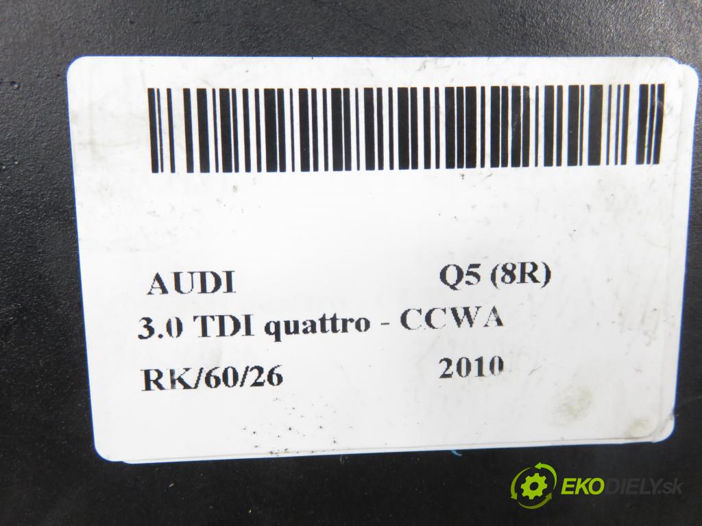 AUDI Q5 (8R) SUV 2010 176,00 3.0 TDI quattro - CCWA 2967,00 Lakťová opierka 8R0864283A