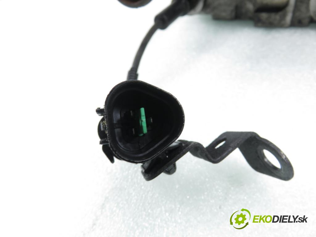 KIA SORENTO I (JC) SUV 2003 103,00 2.5 CRDi 140 - D4CB 2497,00 (hlava