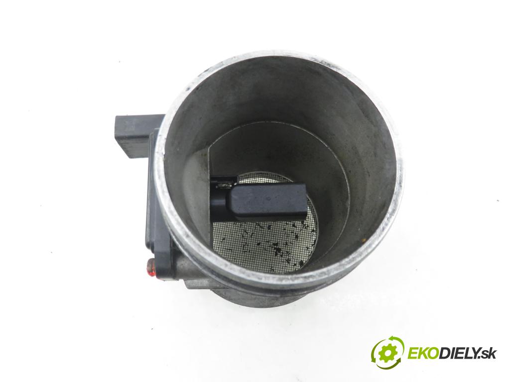 AUDI A4 (8E2, B6) SEDAN 2003 132,00 2.5 TDI V6 180 quattro - AKE 2496,00 váha vzduchu vzduchu 059906461D ; AFH7025C