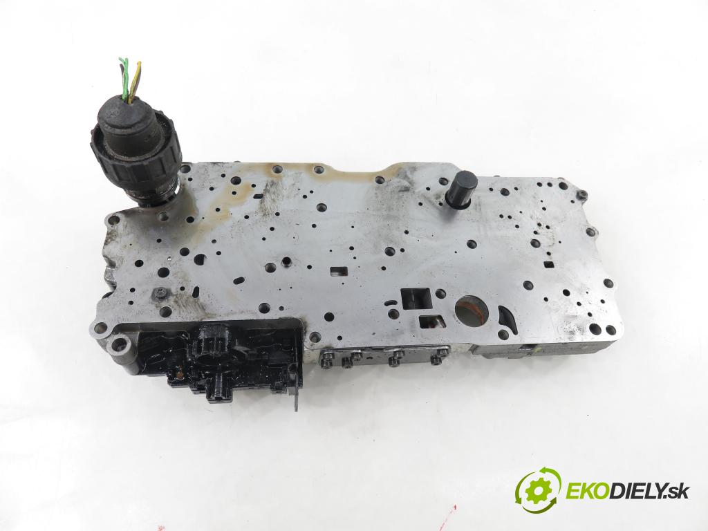 MERCEDES-BENZ VANEO (414) MINIVAN 2002 92,00 1.9 (414.700) - M 166.991 1898,00 řídící jednotka převodovky 1684541632 ; 1683705406 ; 5WP21902