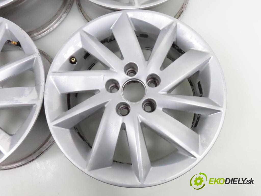 SEAT   0    disky / disk 6J0601025M