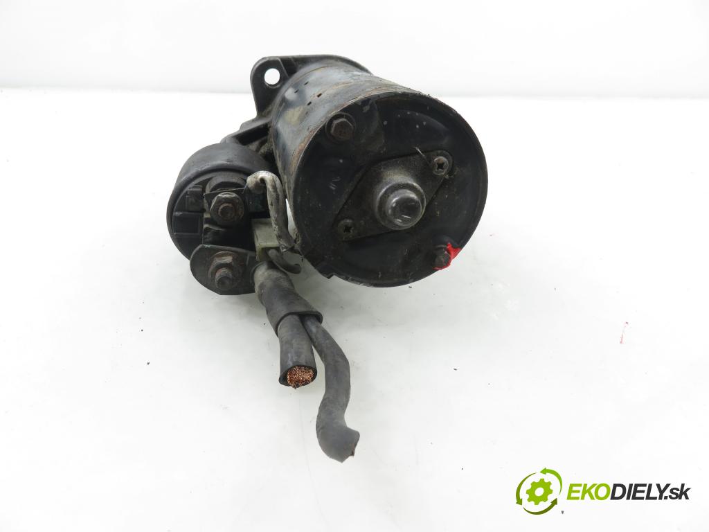 AUDI A4 (8E2, B6) SEDAN 2003 132,00 2.5 TDI V6 180 quattro - AKE 2496,00 Štartér 0001109021 (Štartér)