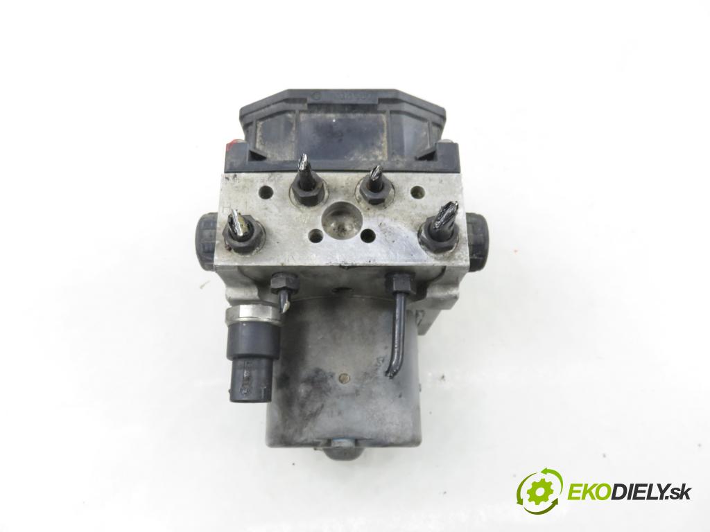 AUDI A4 (8E2, B6) SEDAN 2003 132,00 2.5 TDI V6 180 quattro - AKE 2496,00 pumpa ABS 0265950012 (Pumpa ABS)