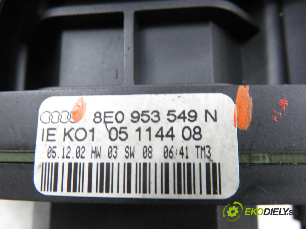 AUDI A4 (8E2, B6) SEDAN 2003 132,00 2.5 TDI V6 180 quattro - AKE 2496,00 páčka/prepínač 8E0953549N ; 8E9953541D