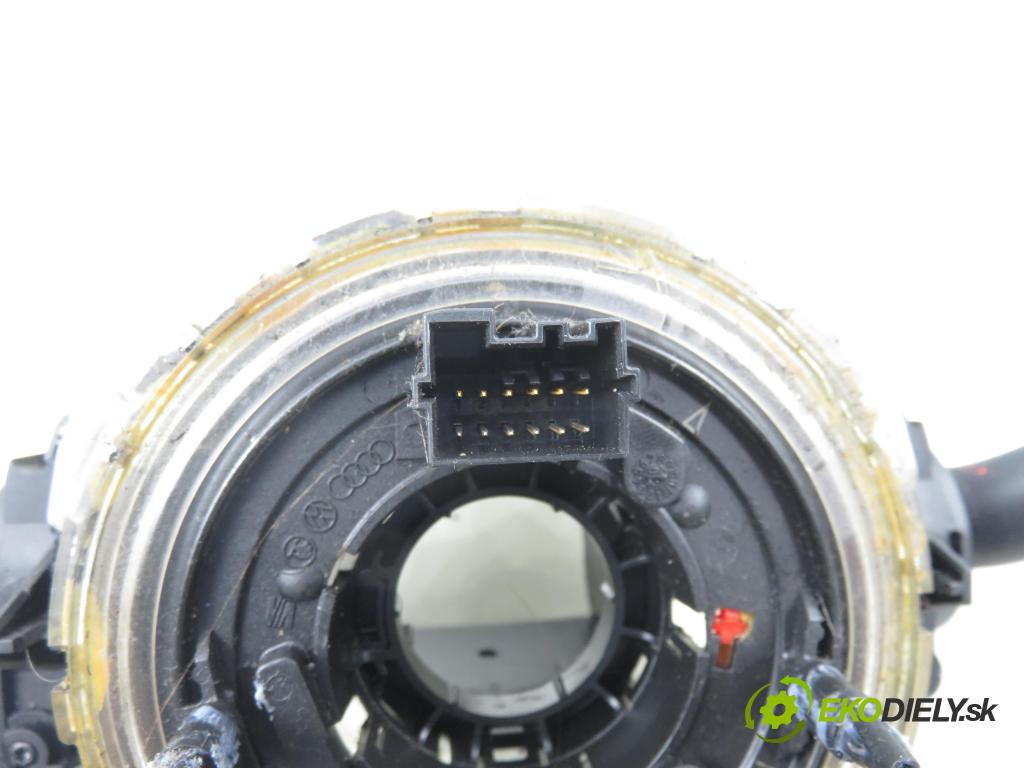 AUDI A4 (8E2, B6) SEDAN 2003 132,00 2.5 TDI V6 180 quattro - AKE 2496,00 páčka/prepínač 8E0953549N ; 8E9953541D