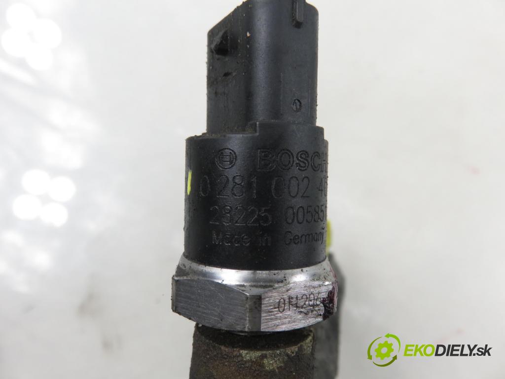 KIA SORENTO I (JC) SUV 2003 103,00 2.5 CRDi 140 - D4CB 2497,00 lišta vstřikovací 314004A000 ; 0445214036 (Vstřikovací lišta)