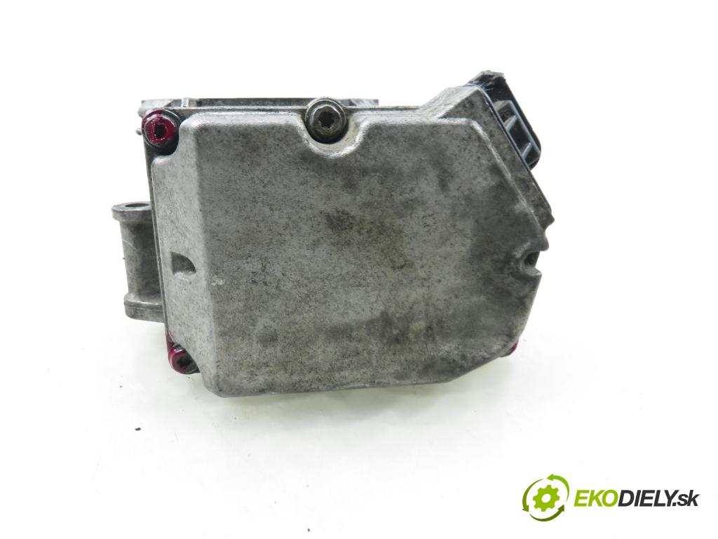 VW GOLF V (1K1) HB 2005 77,00 1.9 TDI PD 105 - BKC 1896,00 Škrtiaca klapka 408240121001 ; 03G128063 ; 03G128063V120 (Škrtiaca klapka)