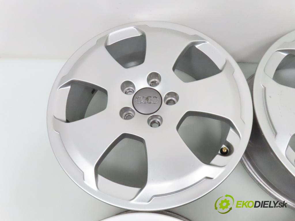 AUDI   0    disky / disk 8P0601025F