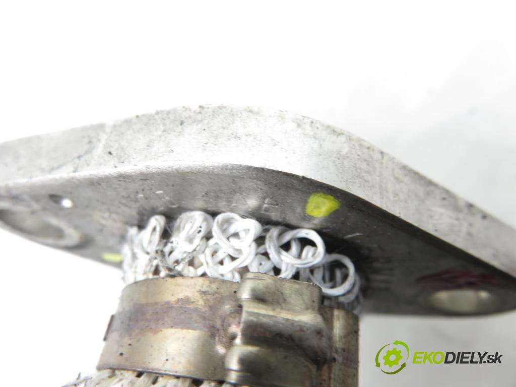 AUDI Q7 (4L) SUV 2007 171,00 3.0 TDI quattro - BUG 2967,00 rúrka EGR 059131525AB